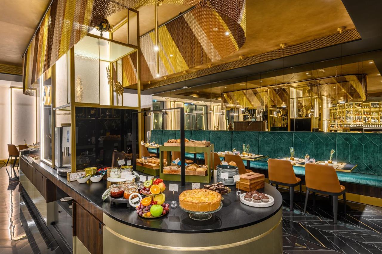 Emerald Hotel By Continental Group Budapest Esterno foto