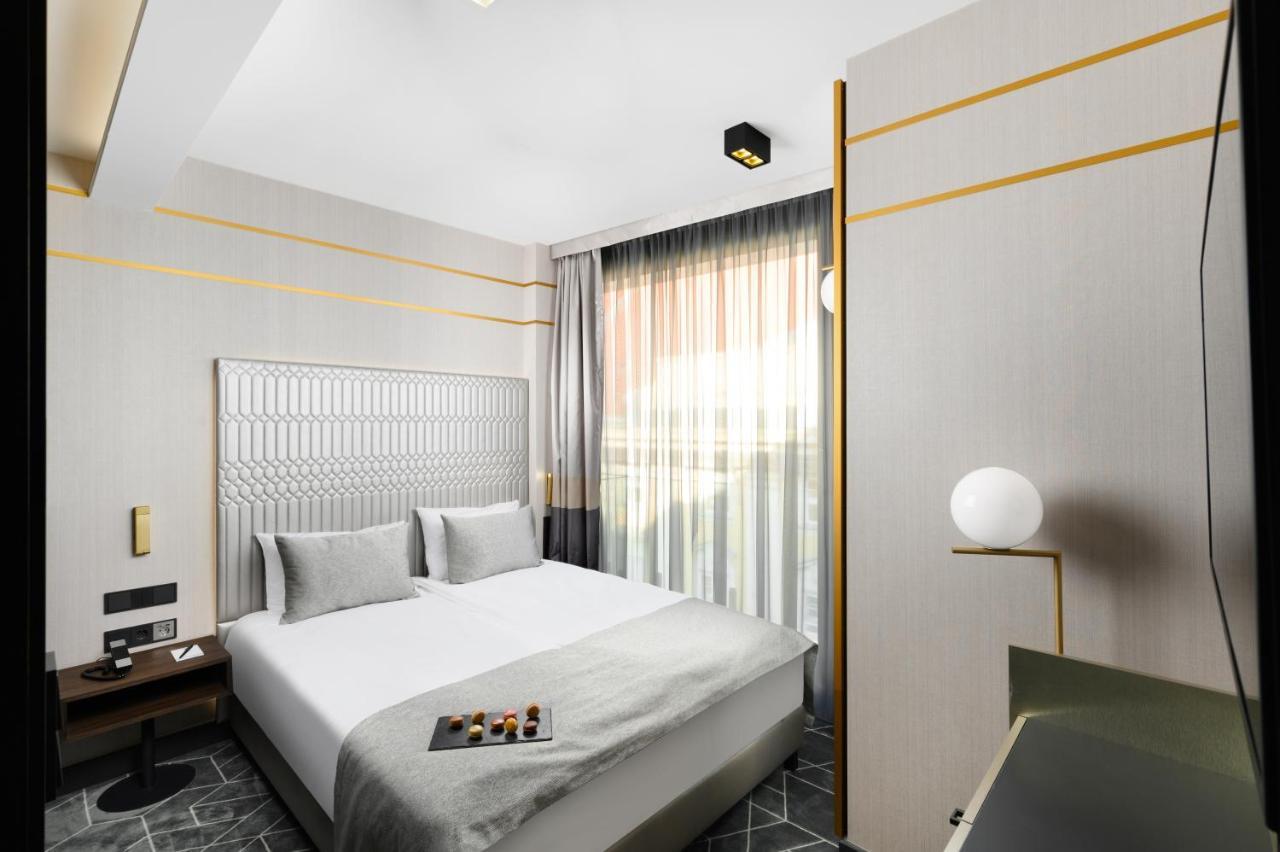 Emerald Hotel By Continental Group Budapest Esterno foto