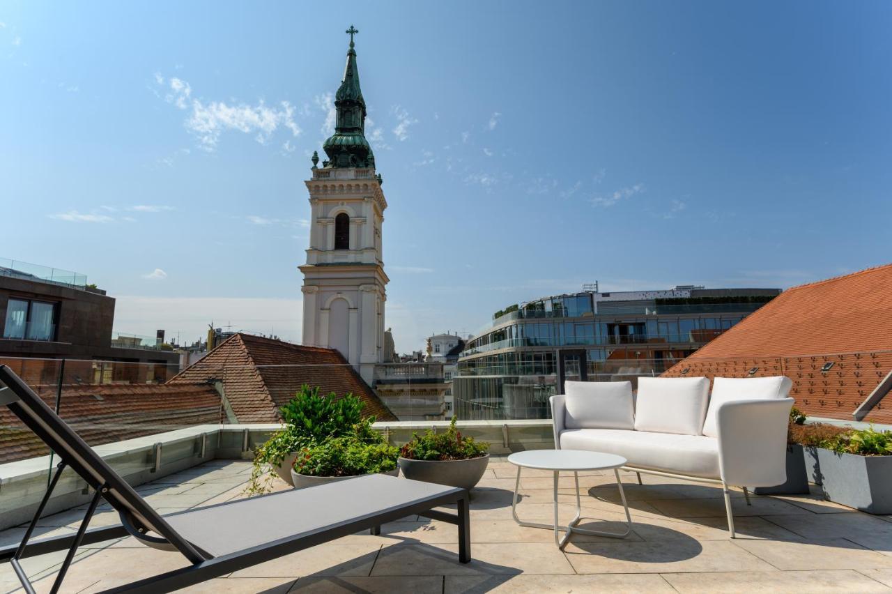 Emerald Hotel By Continental Group Budapest Esterno foto